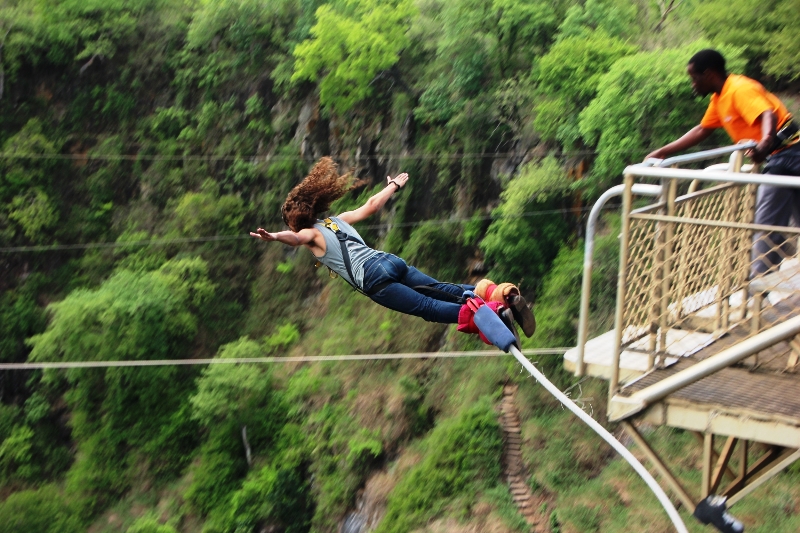 Bungee Jumping – Ndope